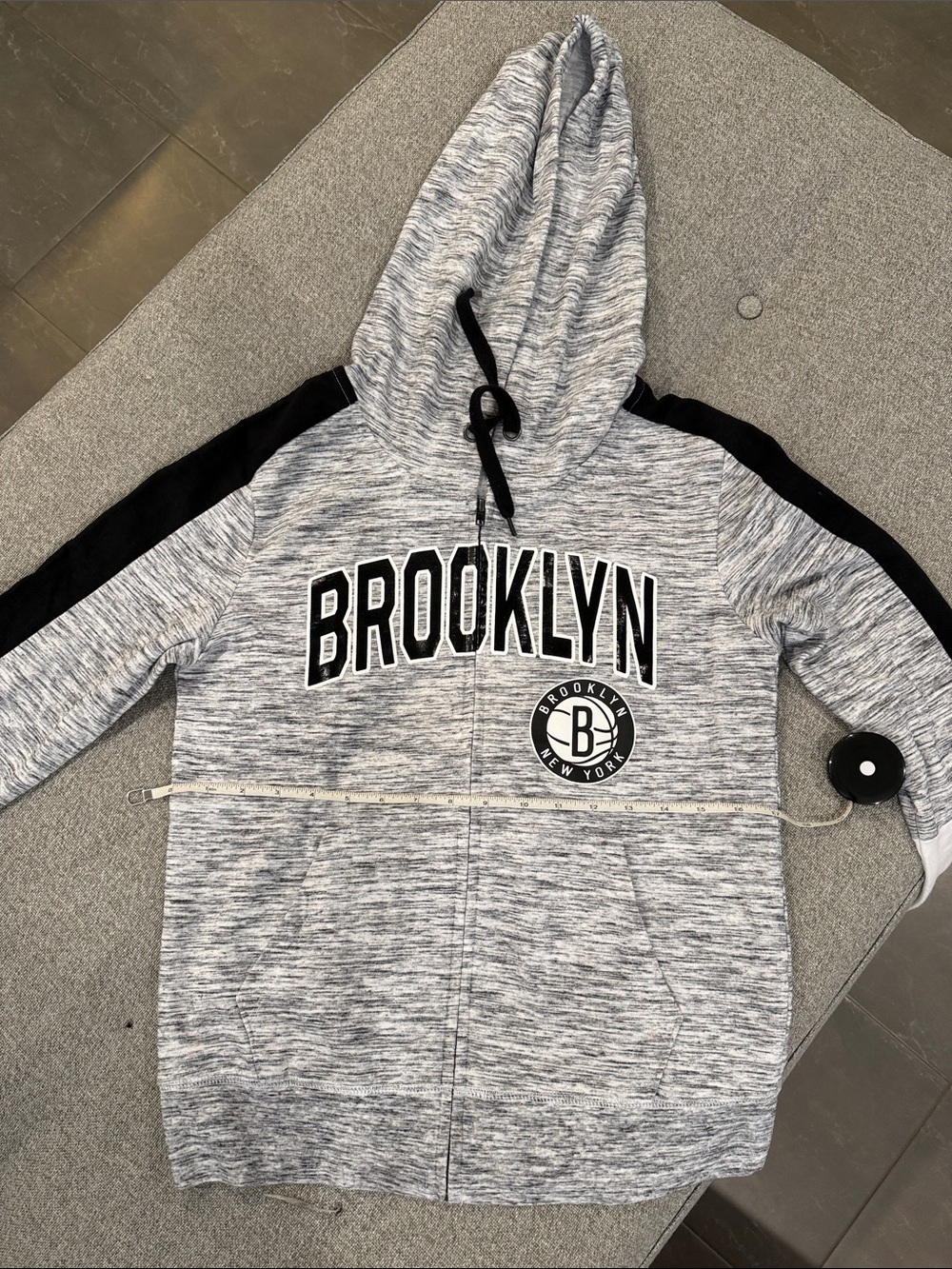 New Era Brooklyn Nets Zip-Up Hoodie - Gray/Black
